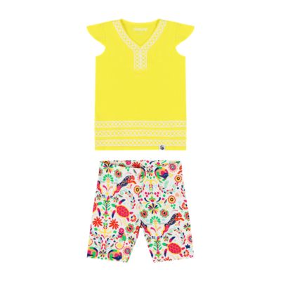 Mixed Up Clothing