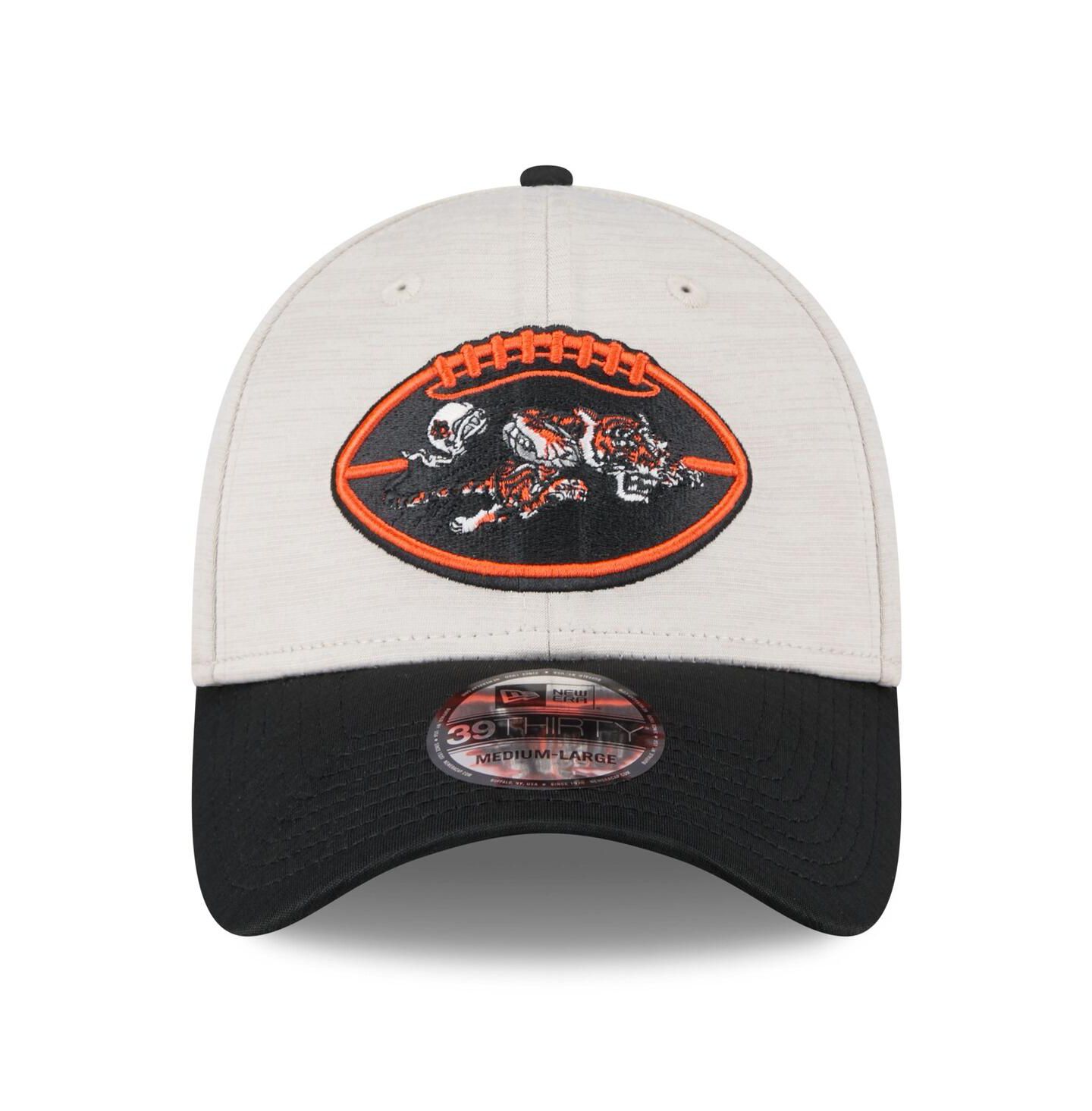 Мужская кепка New Era Stone/Black Cincinnati Bengals 2024 Sideline Historic 39THIRTY Flex Hat — фото 2