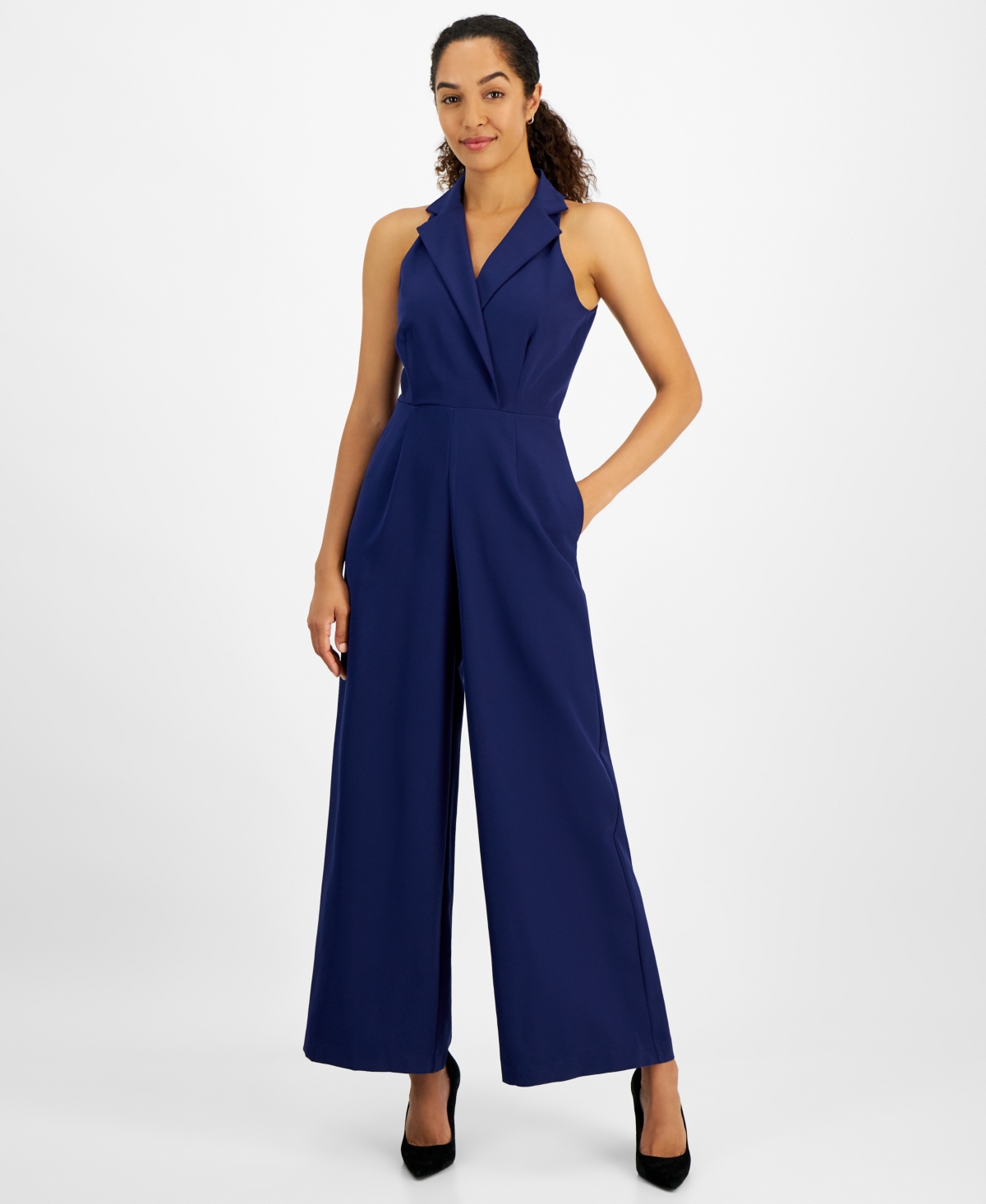 Women's Notched-Collar Jumpsuit - Red