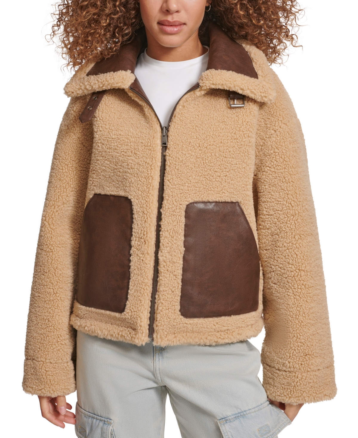 Levi's Women's Reversible Sherpa Shorty Jacket In Sesame
