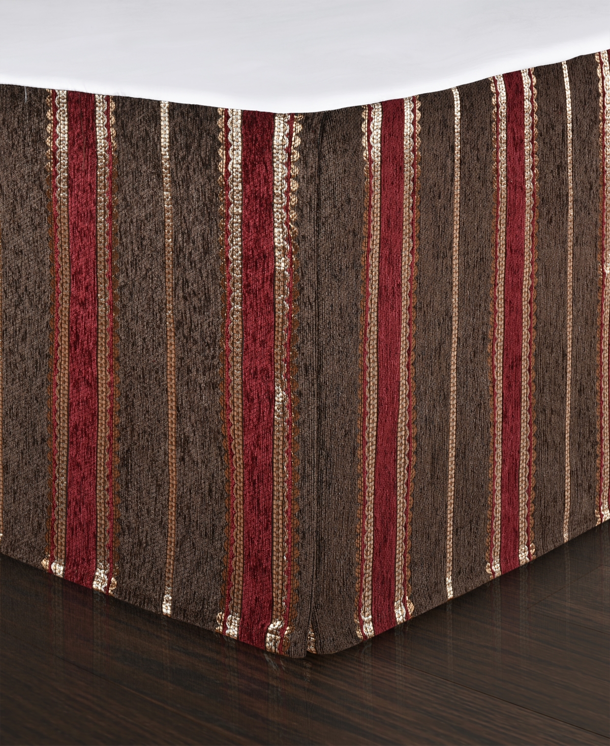 J Queen New York Cerino 4-pc. Comforter Set, California King In Chocolate