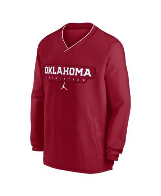 Men's Crimson Oklahoma Sooners 2024 Sideline Pullover Windshirt