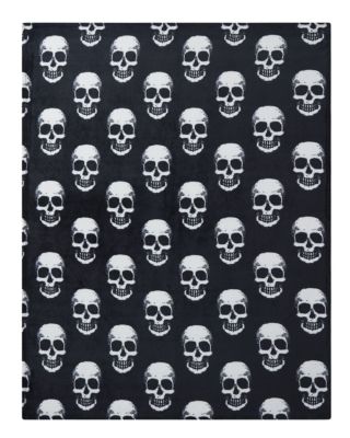 Oversized Halloween Spooky Skeleton Skulls Plush Fleece Throw Accent Blanket - 50 in. W x 70 in. L