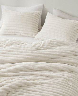 Avril Fluffy Ribbed Plush 3-Pc. Comforter Set, King/California King