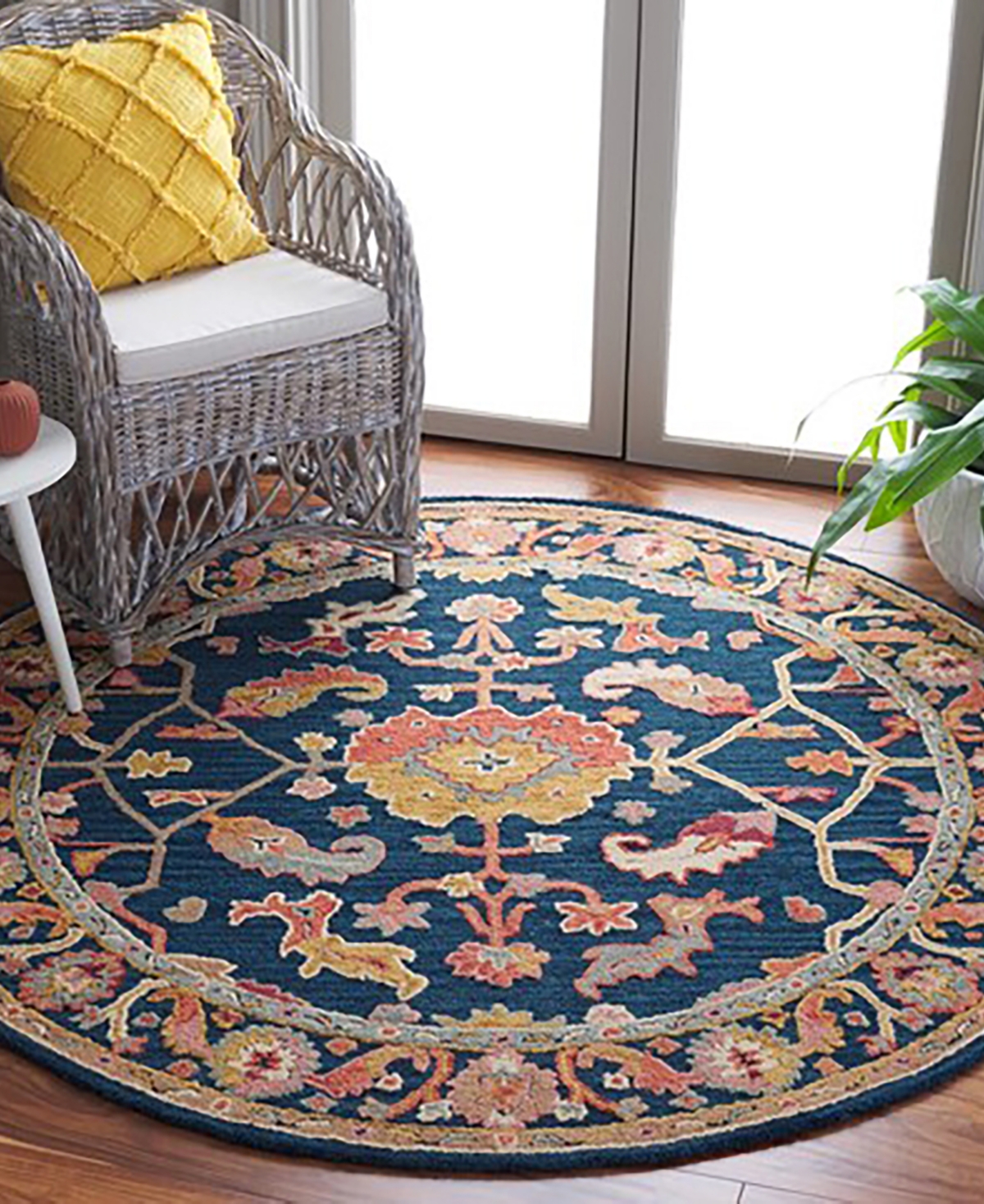 Safavieh Metro Ii MET328N 6'x6' Area Rug - Red