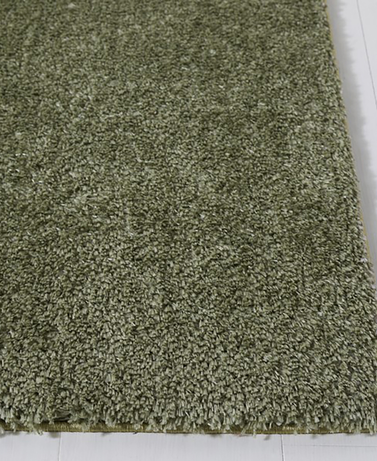 Safavieh Tahoe Shag THO670W 2'x8' Area Rug