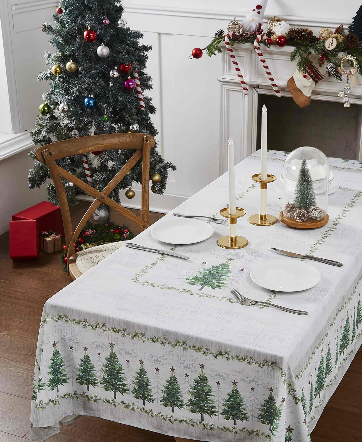 Avanti Trees Polyester Tablecloth Oblong, 60" X 84" In Green