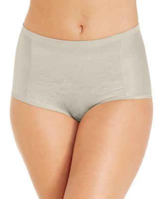 Vanity Fair Lingerie - Smoothing Comfort Brief Body Caress Lace Brief 13262