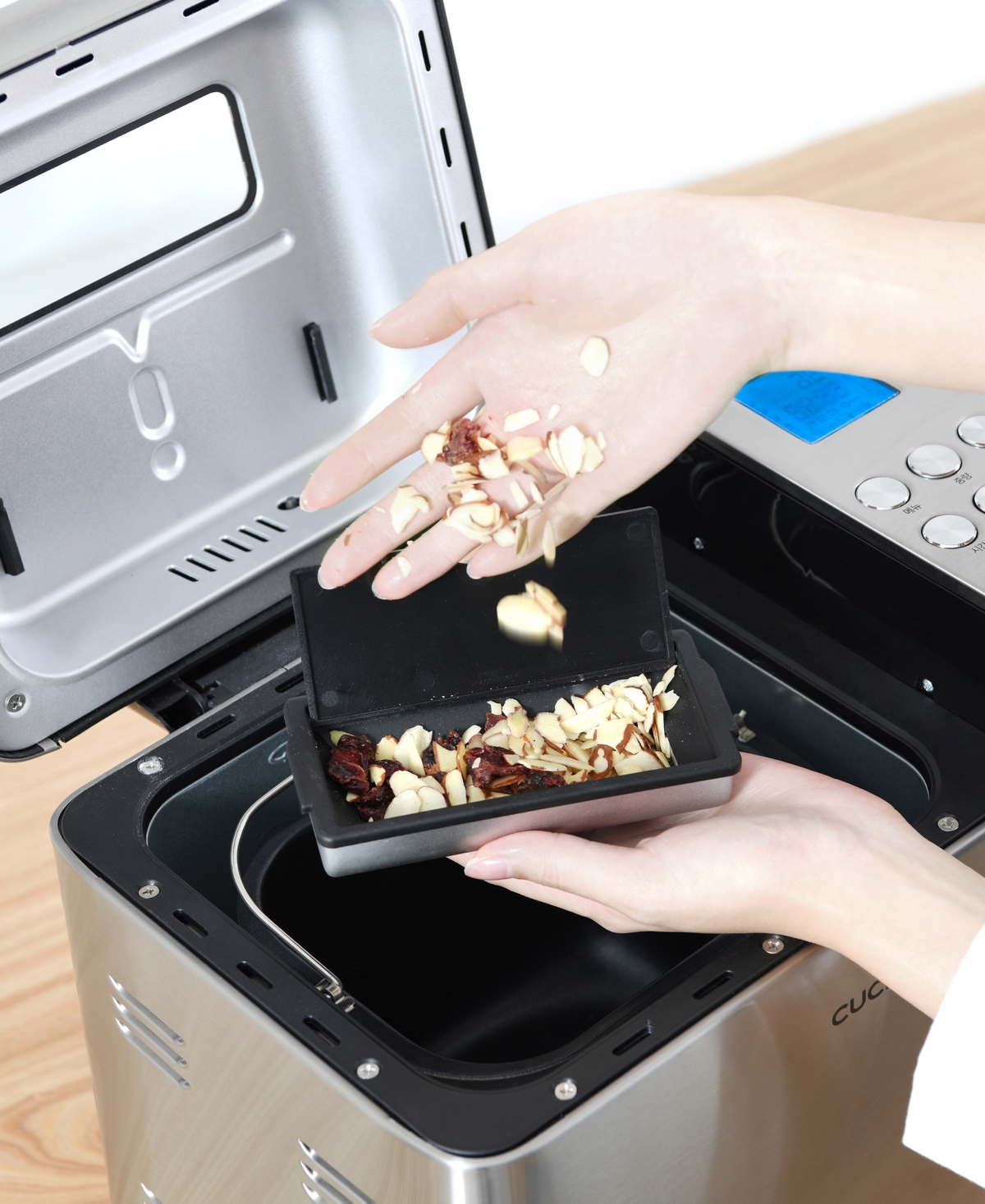 Cuckoo 2 Lb. Multi-functional Bread Maker In Silver