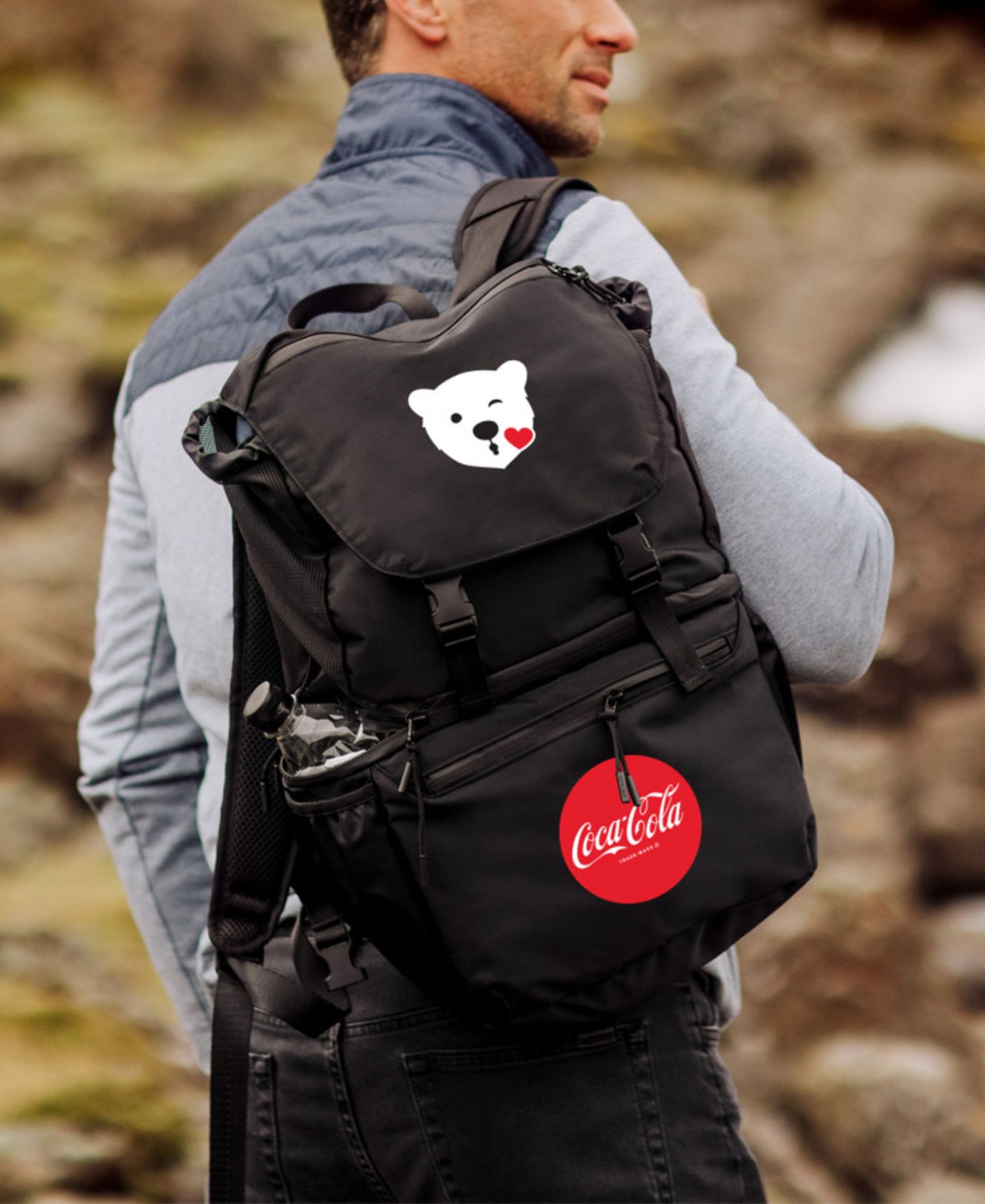 Рюкзак Oniva Coca-Cola 16 Liter Tarana Cooler, цвет: Карбоновый чёрный — фото 2