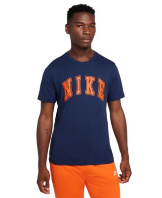 Nike - Men's Sportswear Club Relaxed-Fit Logo Graphic T-Shirt