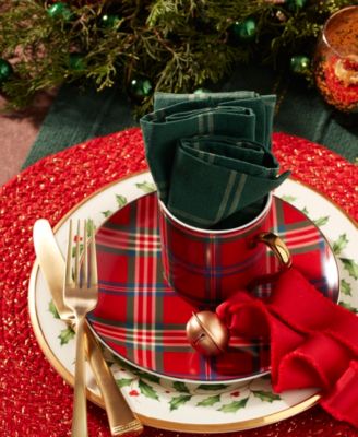 Holiday Tartan Accent Plates, Set of 4