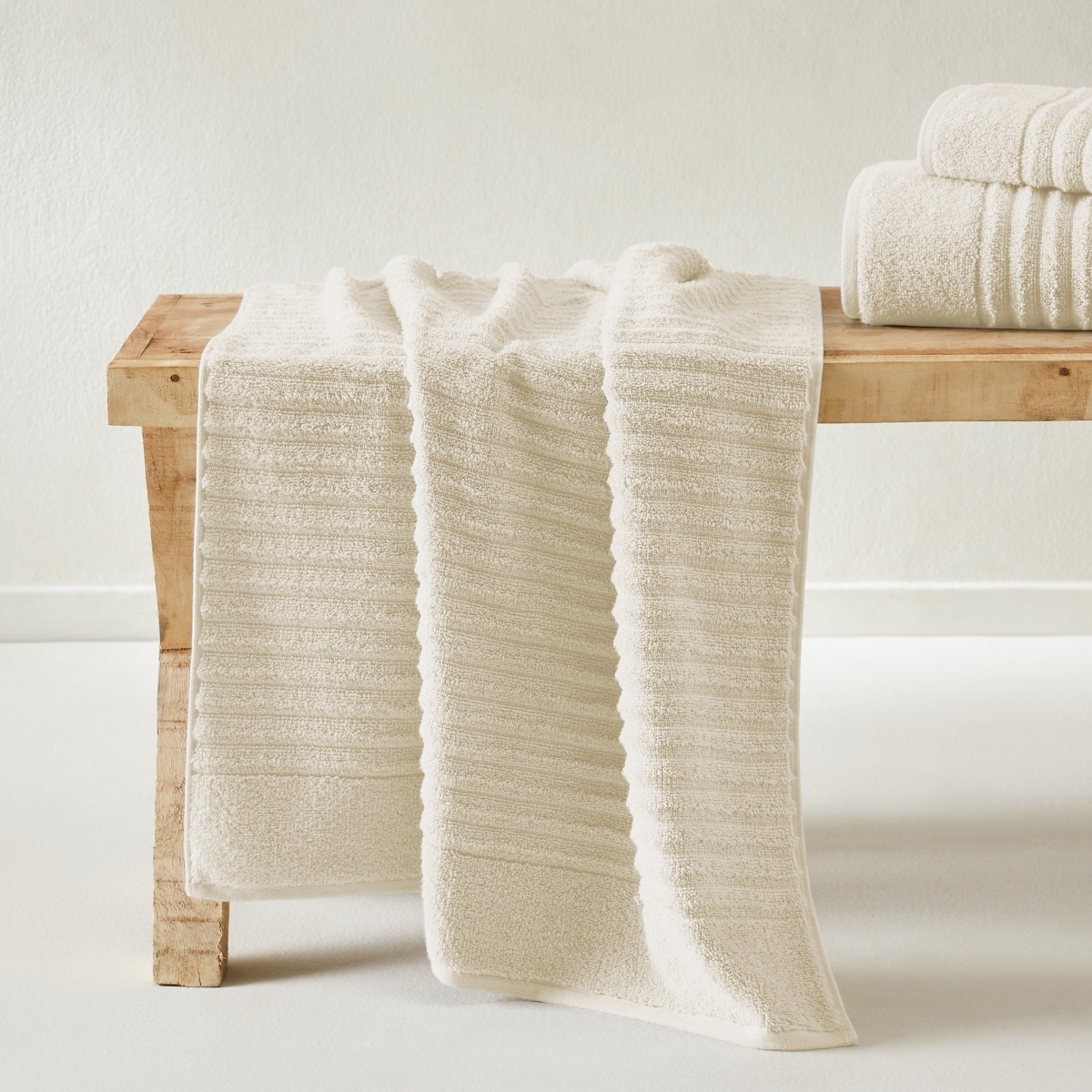 Linery & Co. Luxury 100% Combed Cotton 4-Pack Bath Towel Set
