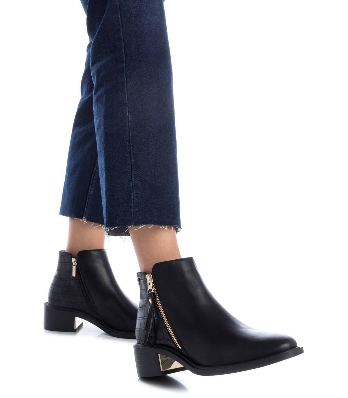 Xti Women's Casual Booties By