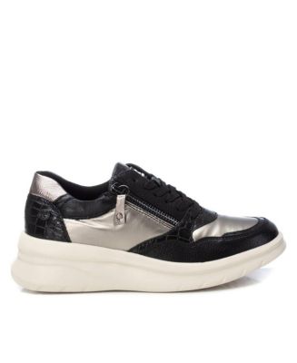 macy's ladies nike sneakers