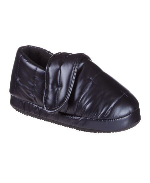 Женские тапочки Isotoner Signature Closed Back Slippers, цвет: Чёрный