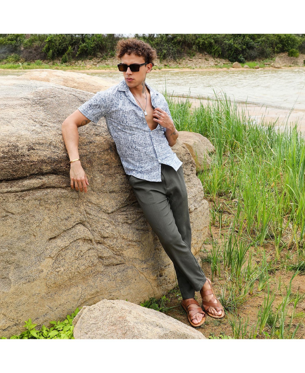 Campus Sutra Men's Cream& Indigo Blue Contrast Hazy Shirt - White