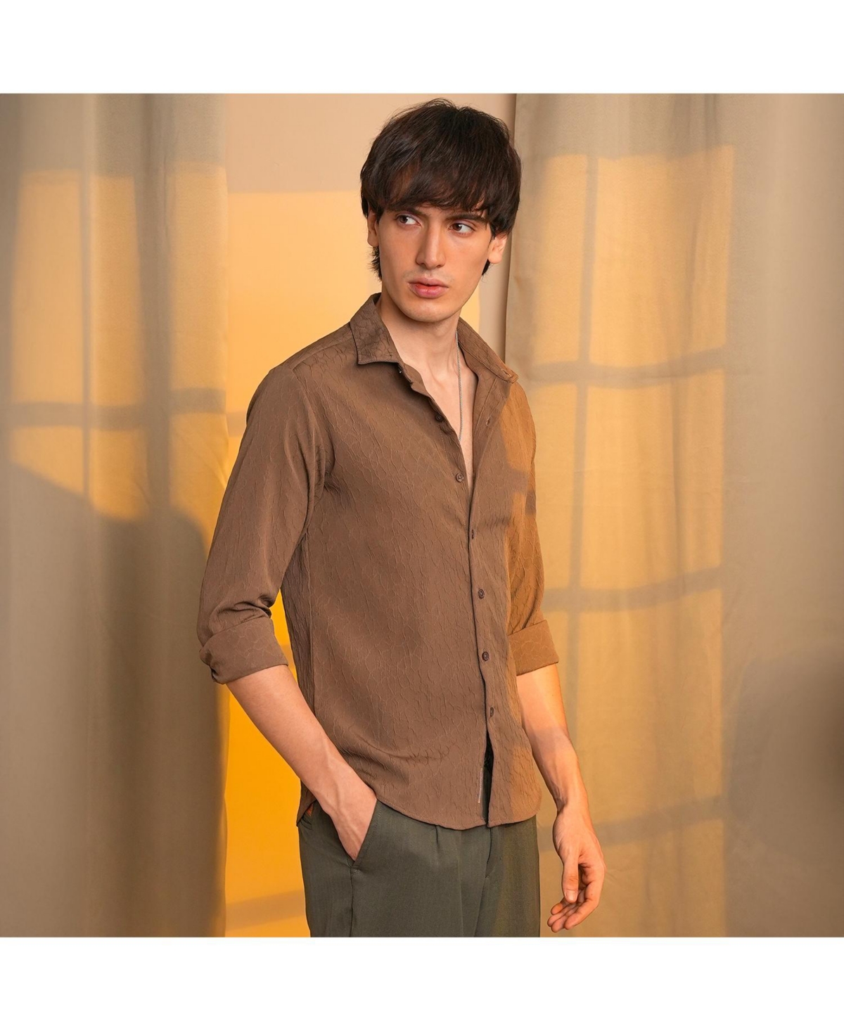 Campus Sutra Men's AshVeined-Textured Shirt - Brown