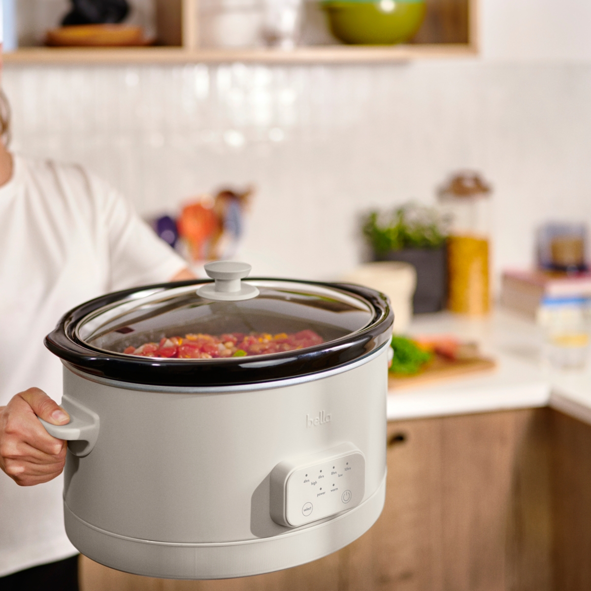 BELLA 6-QT. PROGRAMMABLE SLOW COOKER 