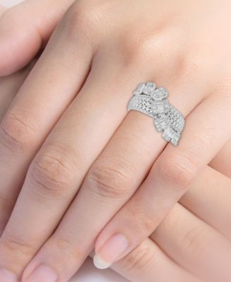 Diamond Round & Baguette Crossover Statement Ring (3/4 ct. tw) in 14k White or Yellow Gold