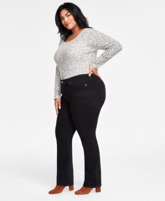 Trendy Plus Size Classic Straight Leg Jeans