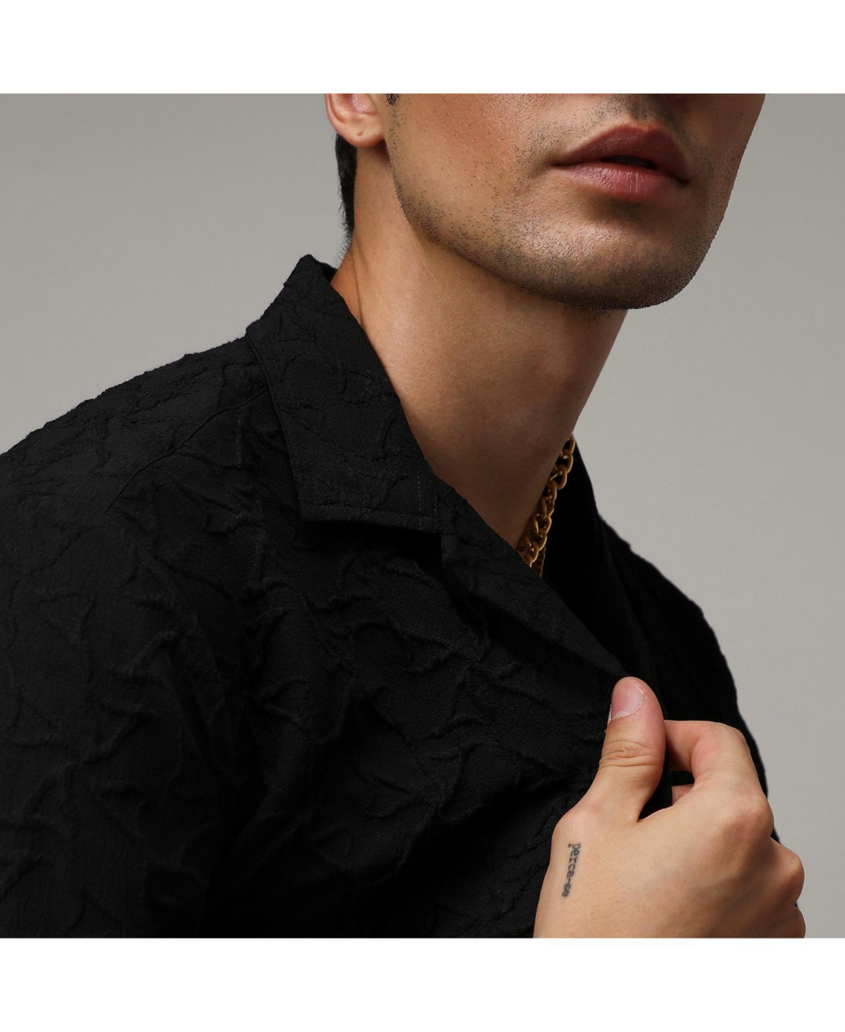 Campus Sutra Men's OnyxCrumble Textured Shirt - Black