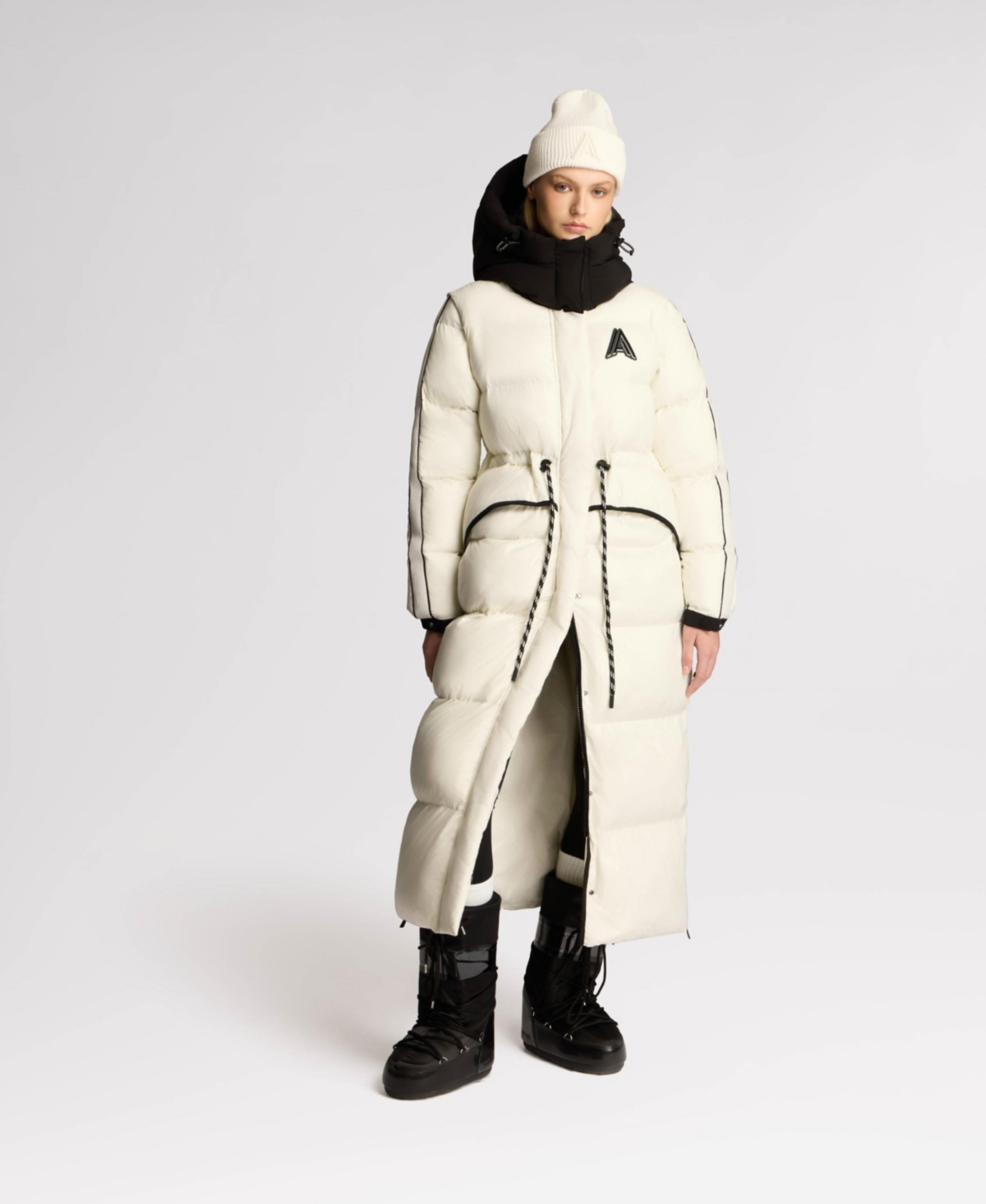 Women's Tingwick 2-in-1 Maxi Puffer with Removable Sleeves - Snow-white