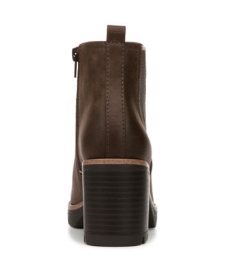 Women's Madalynn-Gore Water Resistant Lug Sole Chelsea Booties