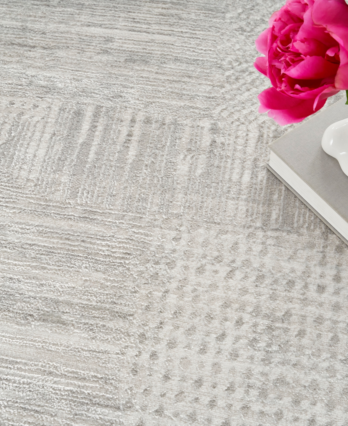 Nourison Home Glitz Glz09 2'3"x7'6" Runner Area Rug In Silver