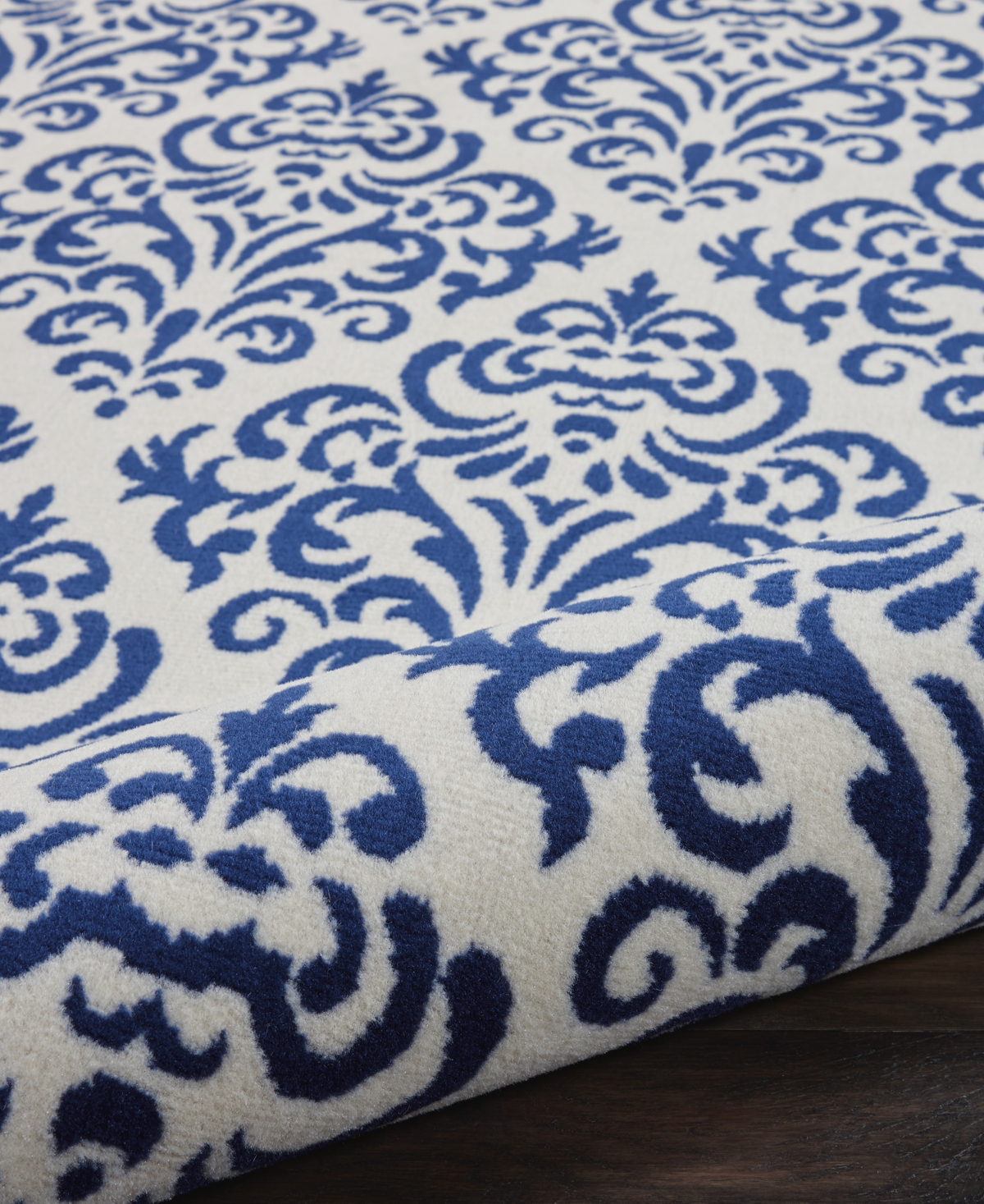 Nourison Home Grafix Grf06 6'x9' Area Rug In White,blue
