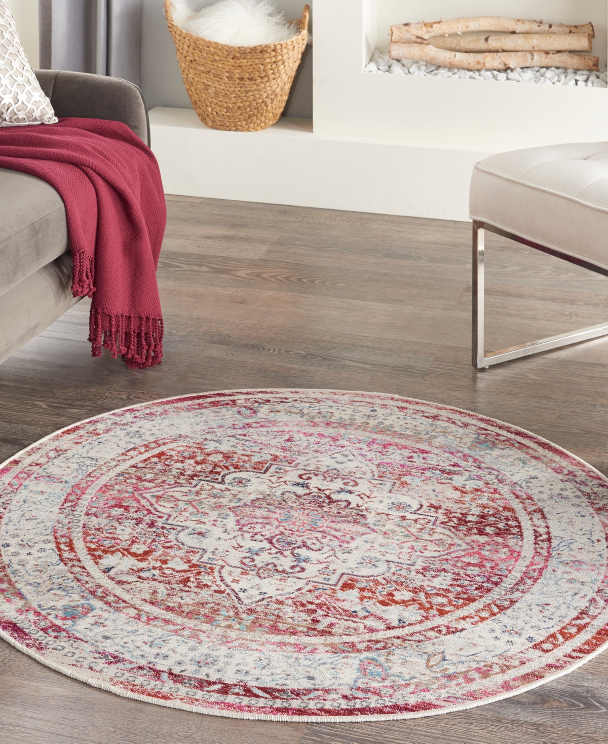 Nourison Home Vintage Kashan Vka07 4'x4' Round Area Rug In Red,ivory