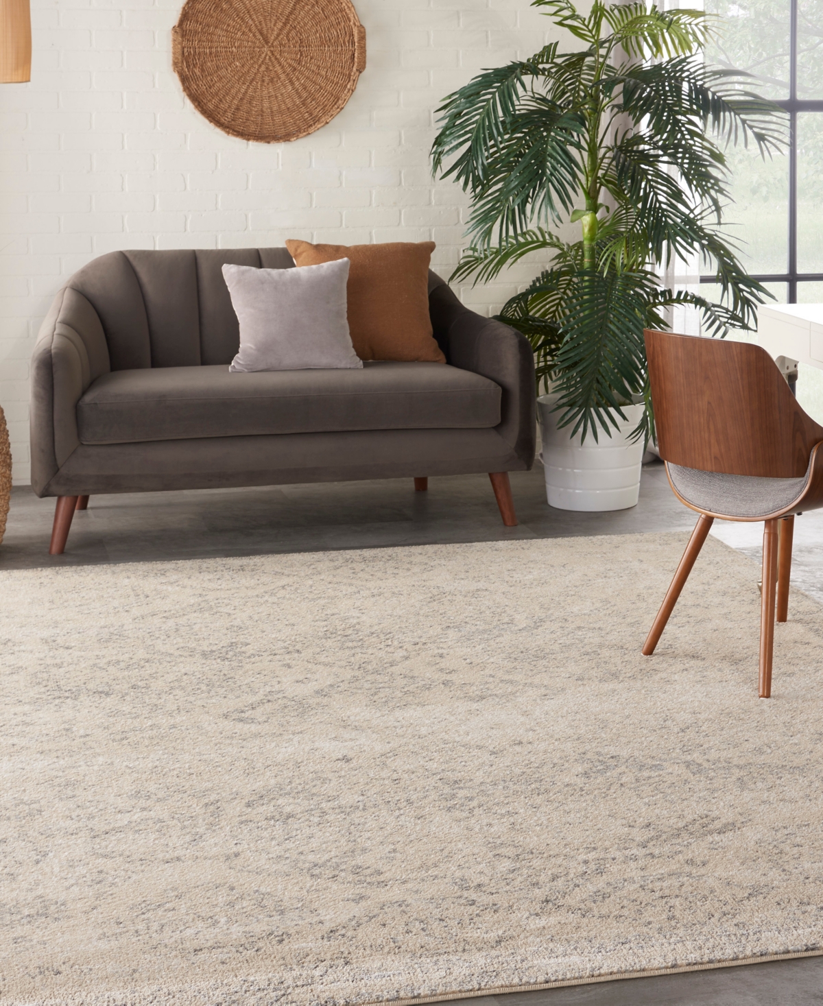 Nourison Home Tranquil Tra13 7'x10' Area Rug In Beige,gray