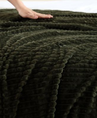 Solid Textured Jacquard Plush Throw, 60" X 50"