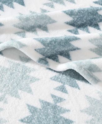 Southwest Ultra Soft Plush Fleece Throw, 60" x 50"