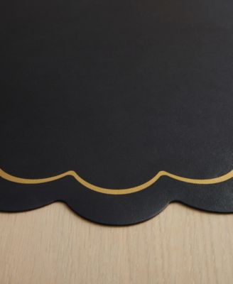 Scallop Edge 15" Round Reversible Placemats, Set of 6