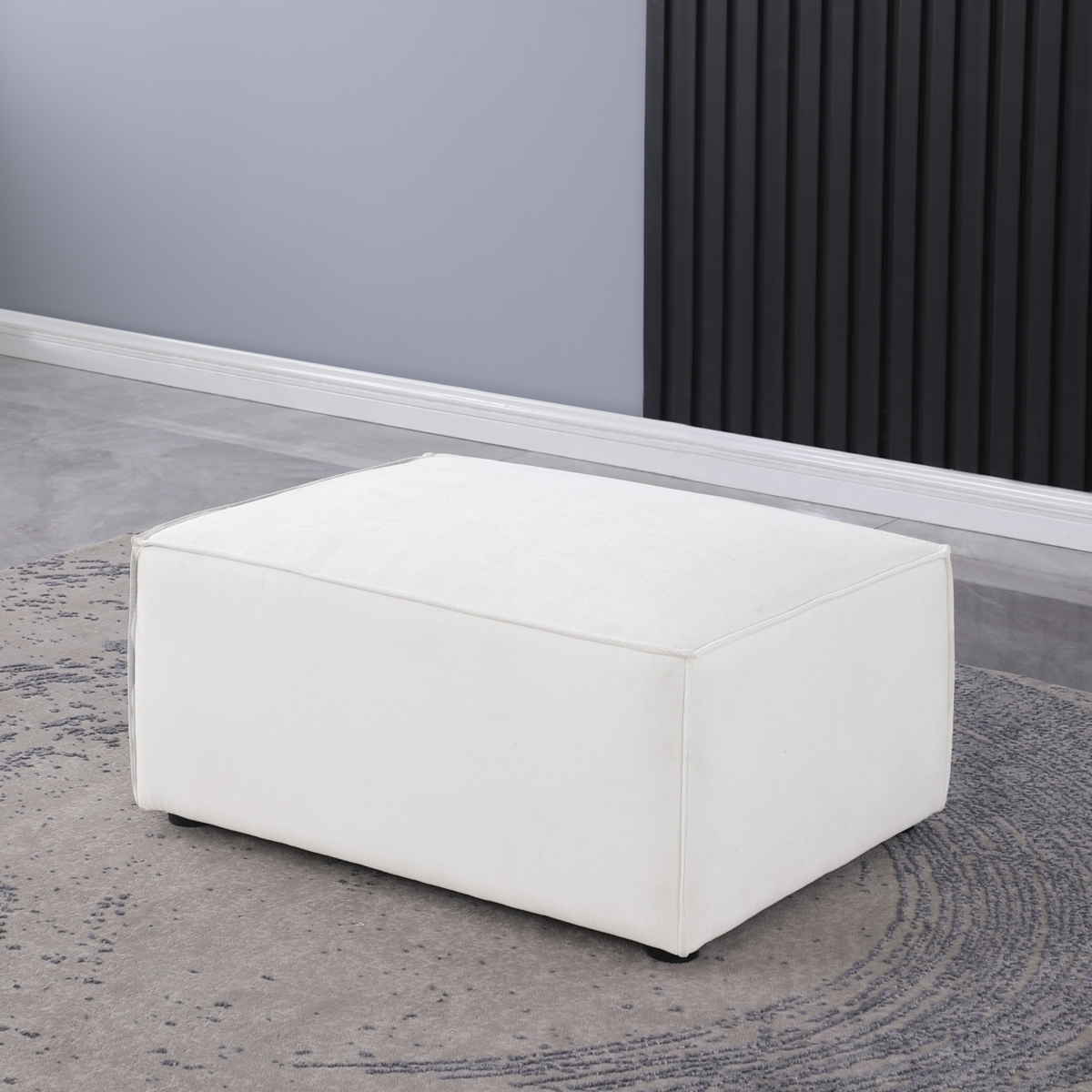 Modular U-Shaped Sofa: Customizable Comfort and Elegance