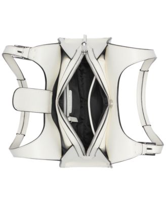 Quill Medium Shoulder Bag