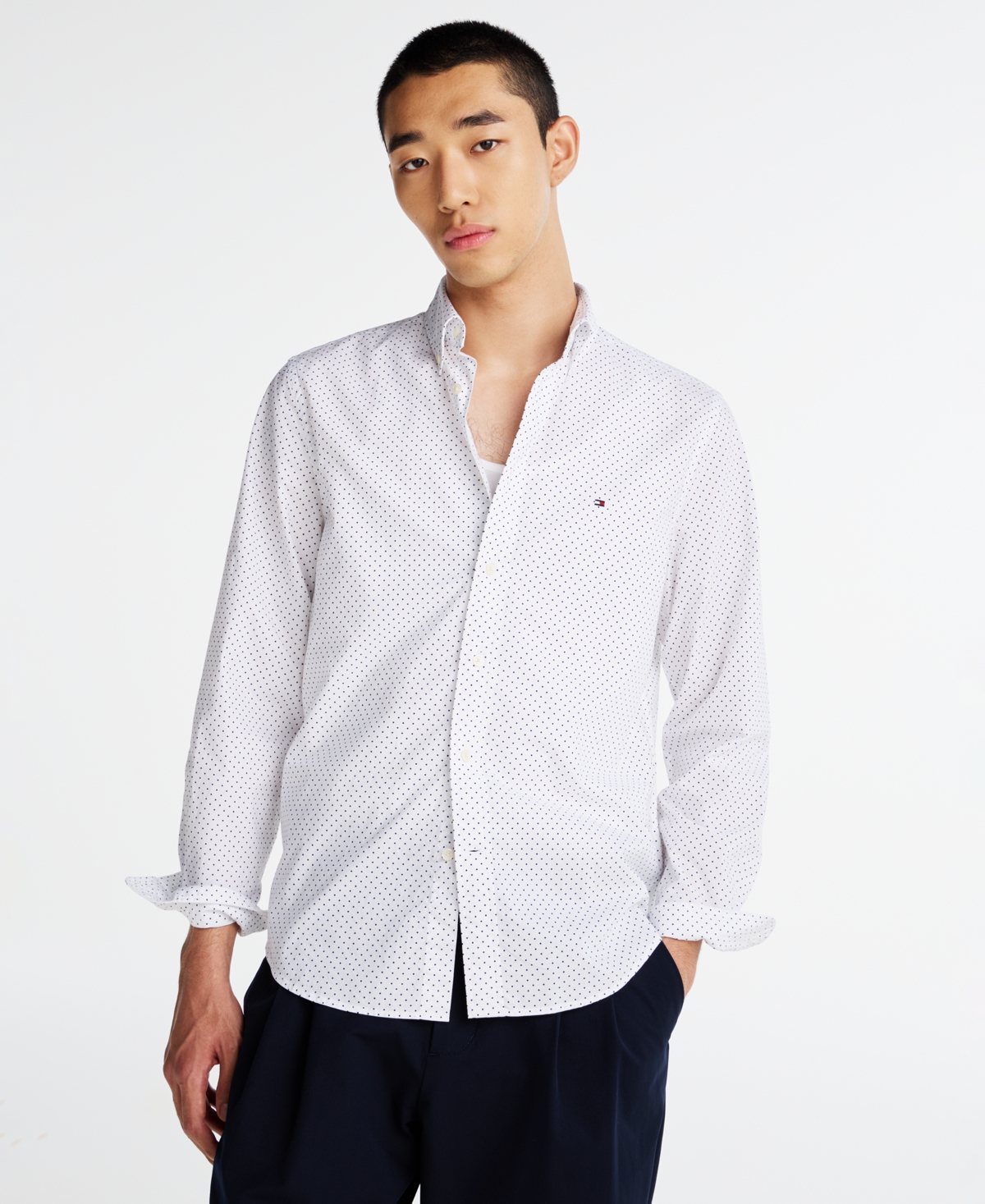 Tommy Hilfiger Men's Long Sleeve Button-front Dot Print Flex Poplin Shirt In Optic White,navy Dot