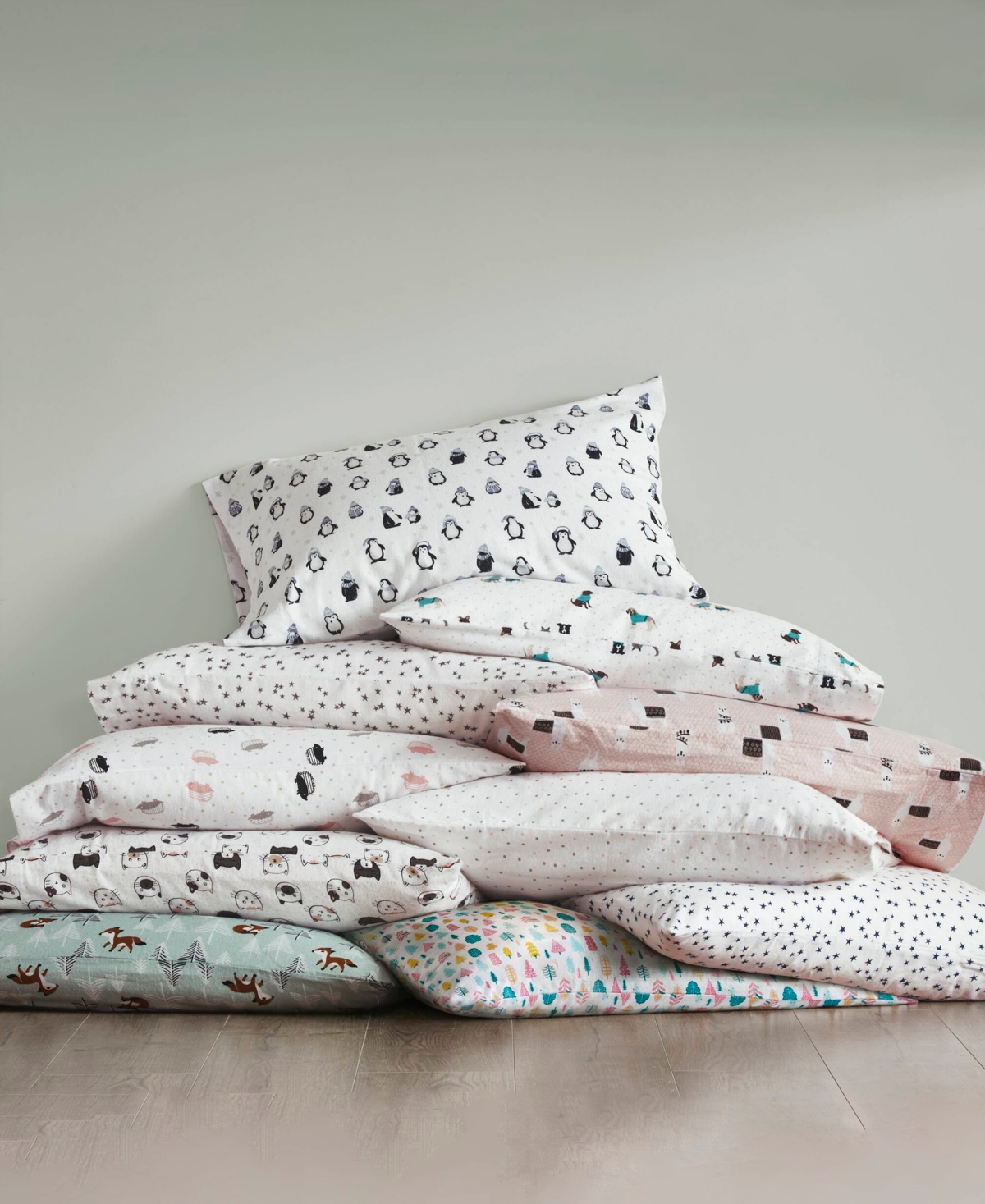 Intelligent Design Novelty Printed Flannel 3-pc. Sheet Set, Twin Xl In White Holiday Trees