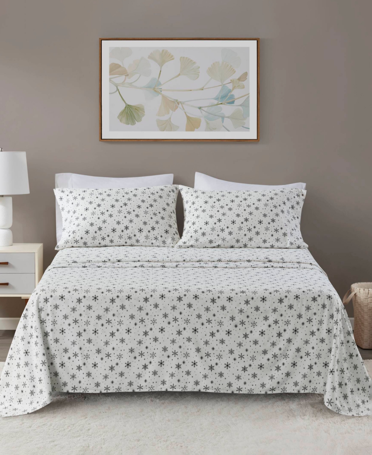 Beautyrest Extra Deep Pocket Cotton Flannel 4-pc. Sheet Set, California King In Black Snowflakes