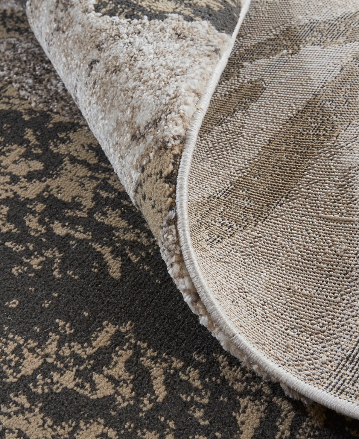 Shop Feizy Vancouver 39fgf 4'x6' Area Rug In Ivory