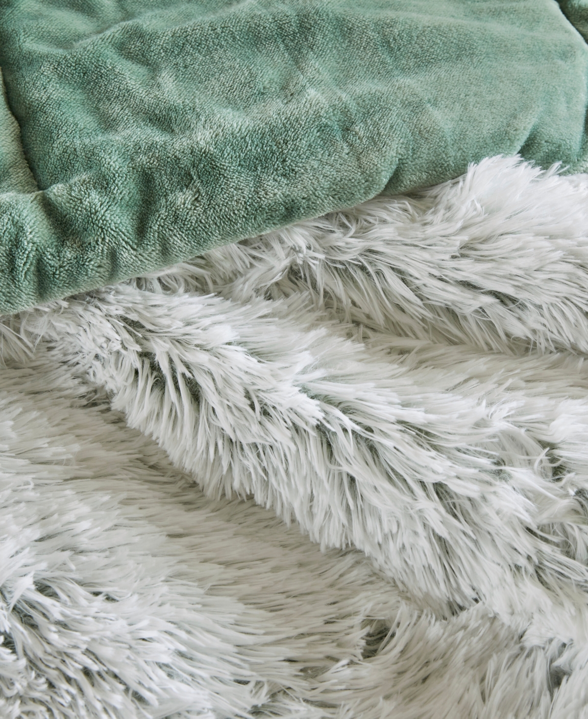 Intelligent Design Malea Shaggy Faux-fur 3-pc. Comforter Set, Full/queen In Green,white
