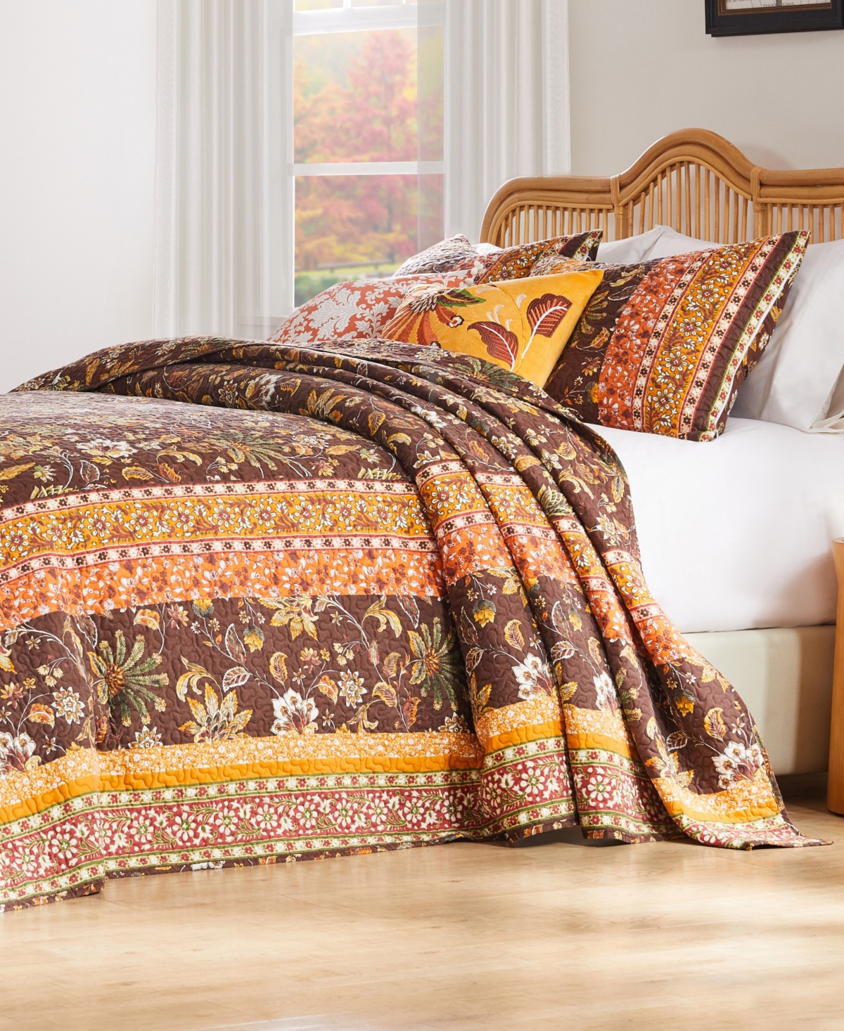Greenland Home Fashions Greenland Home Audrey Classic Bedspread Sets In Chocolate
