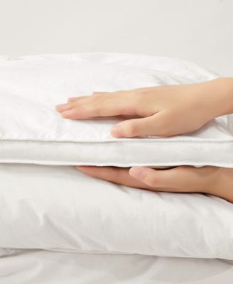 Extra Warmth White Goose Feather and Fiber Comforter, Full/Queen