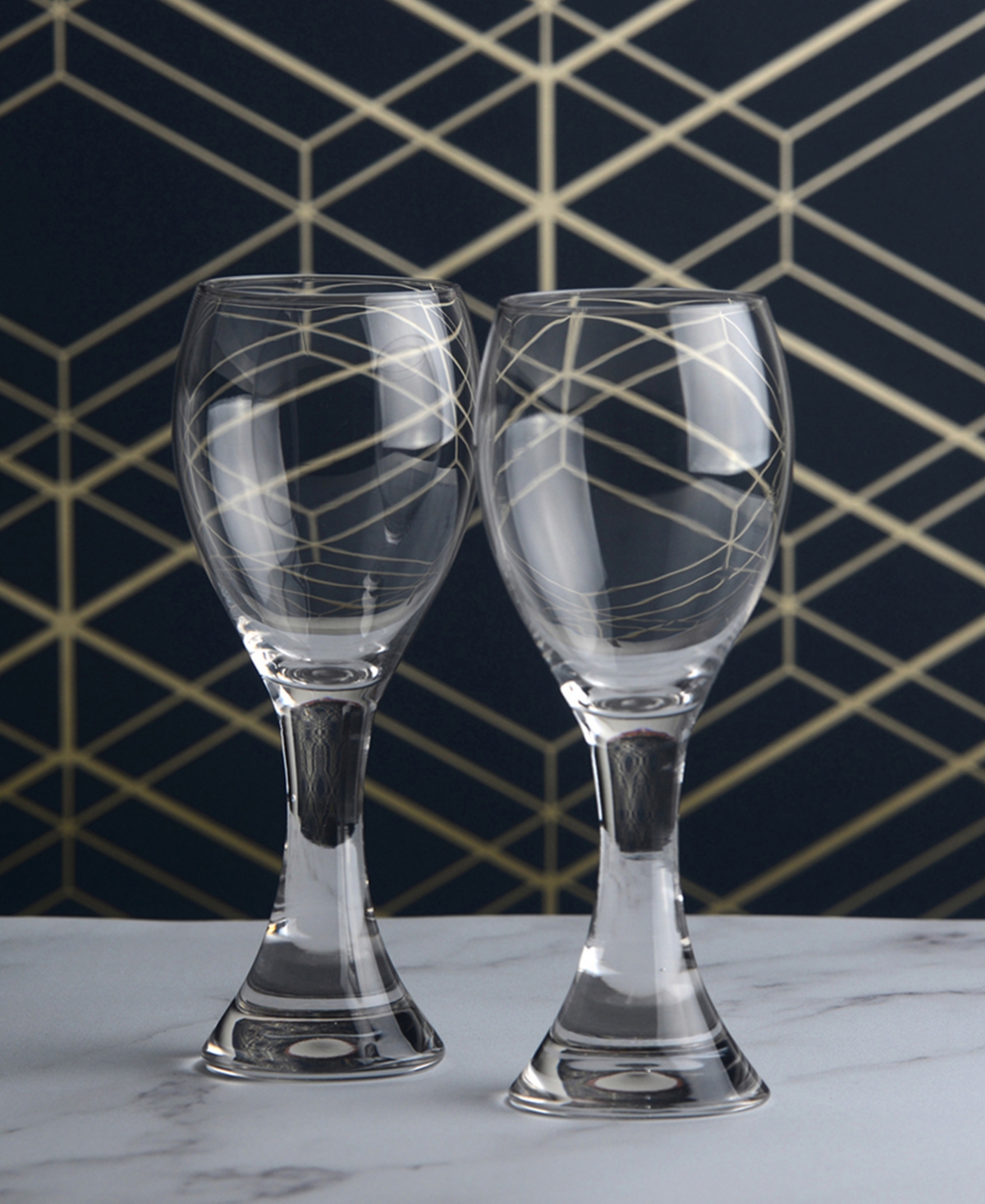 Anton Studio Designs Manhattan White Wine Glasses, Set Of 2 In Clear