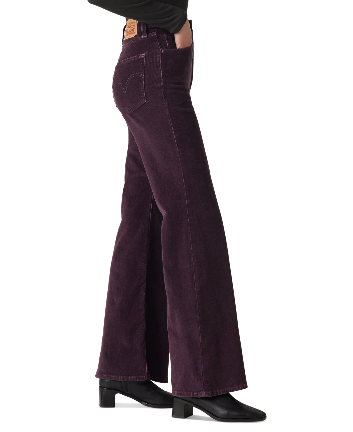 Levi's Women's Ribcage Bells High-Rise Corduroy Pants