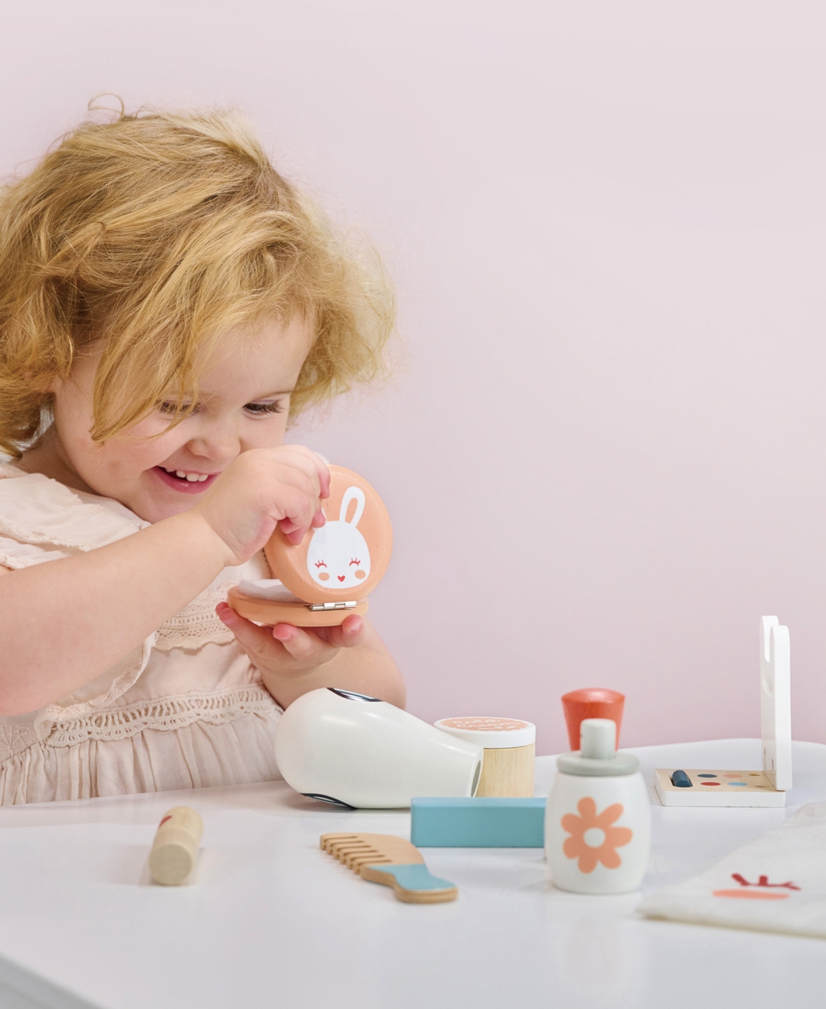 MENTARI TOYS BUNNY MAKE UP SET 