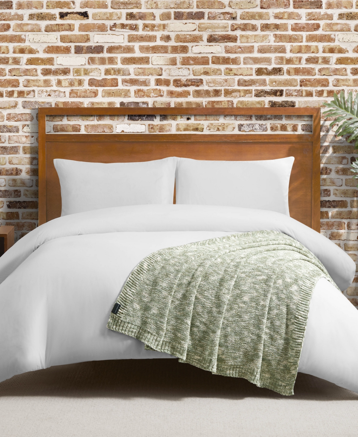 Lucky Brand Logan Chenille Throw, 50" X 70" In Taupe,sage