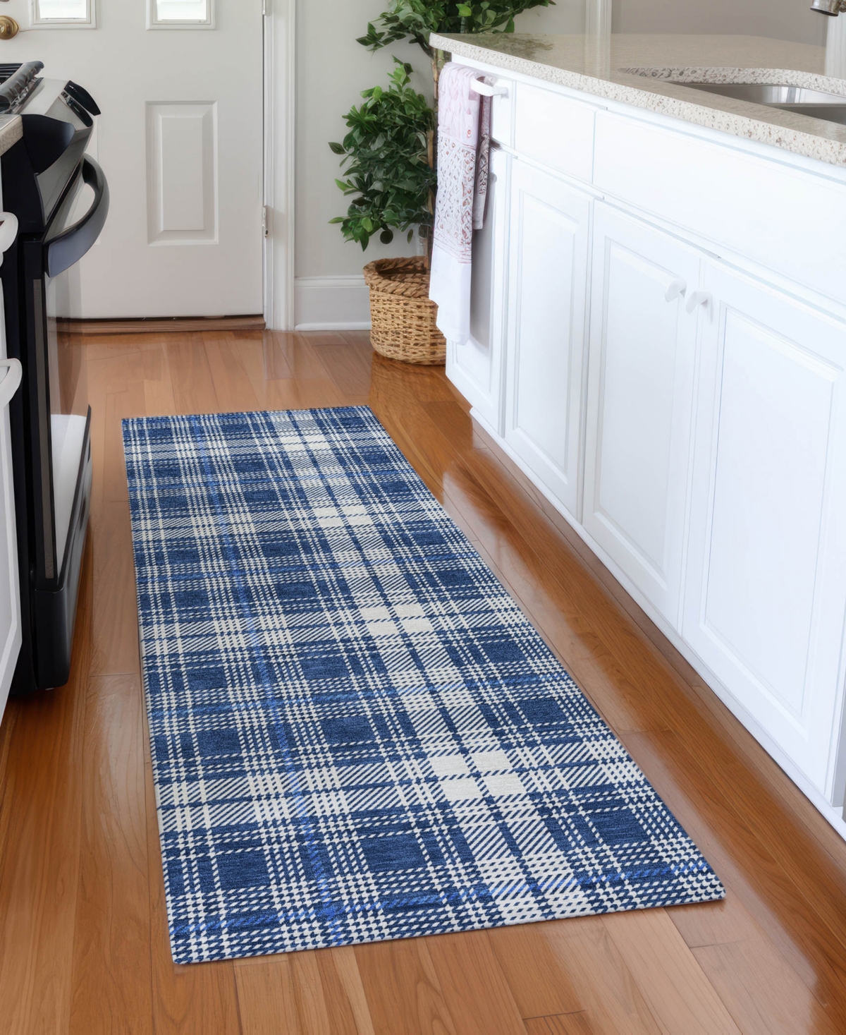 Addison Chantille Machine Washable Acn993 2'3"x7'6" Runner Area Rug In Navy