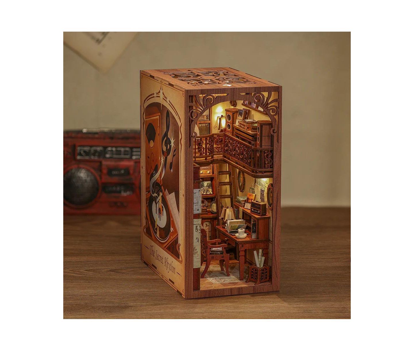 Набор для сборки диорамы-книжной полки Cutebee The Secret Rhythm с подсветкой, 355 деталей, цвет: Коричневый — фото 1